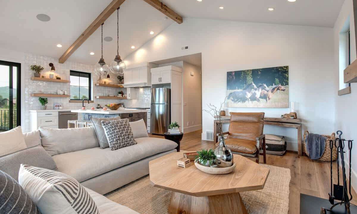 Photo of Livingroom in Kamas