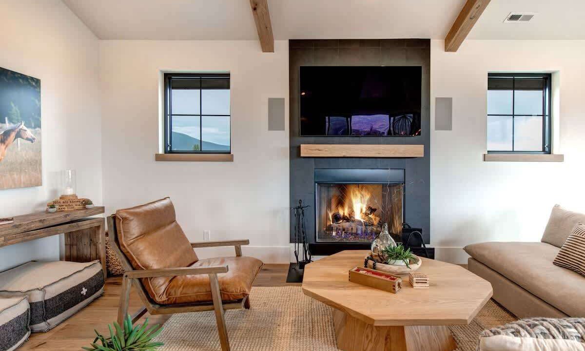 Photo of Livingroom in Kamas