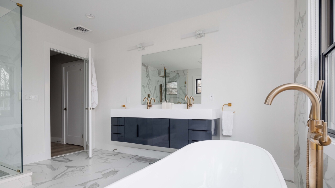 Photo of Bathroom in Southold