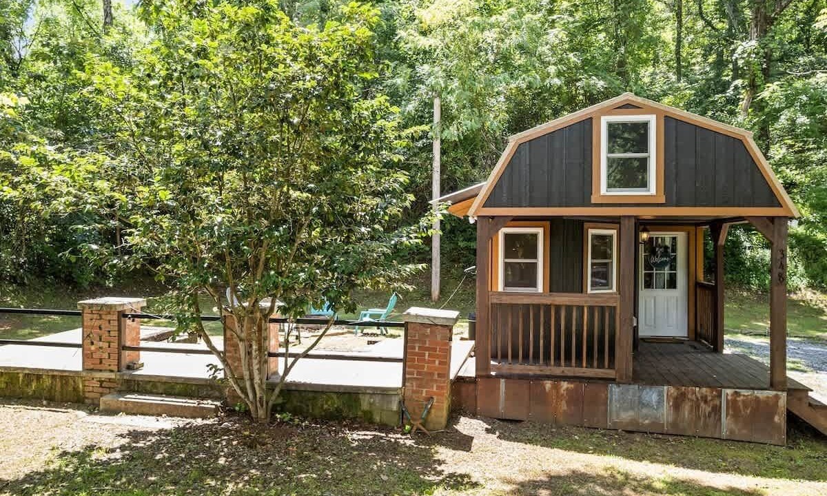 Photo of Patio Balcony in Cullowhee