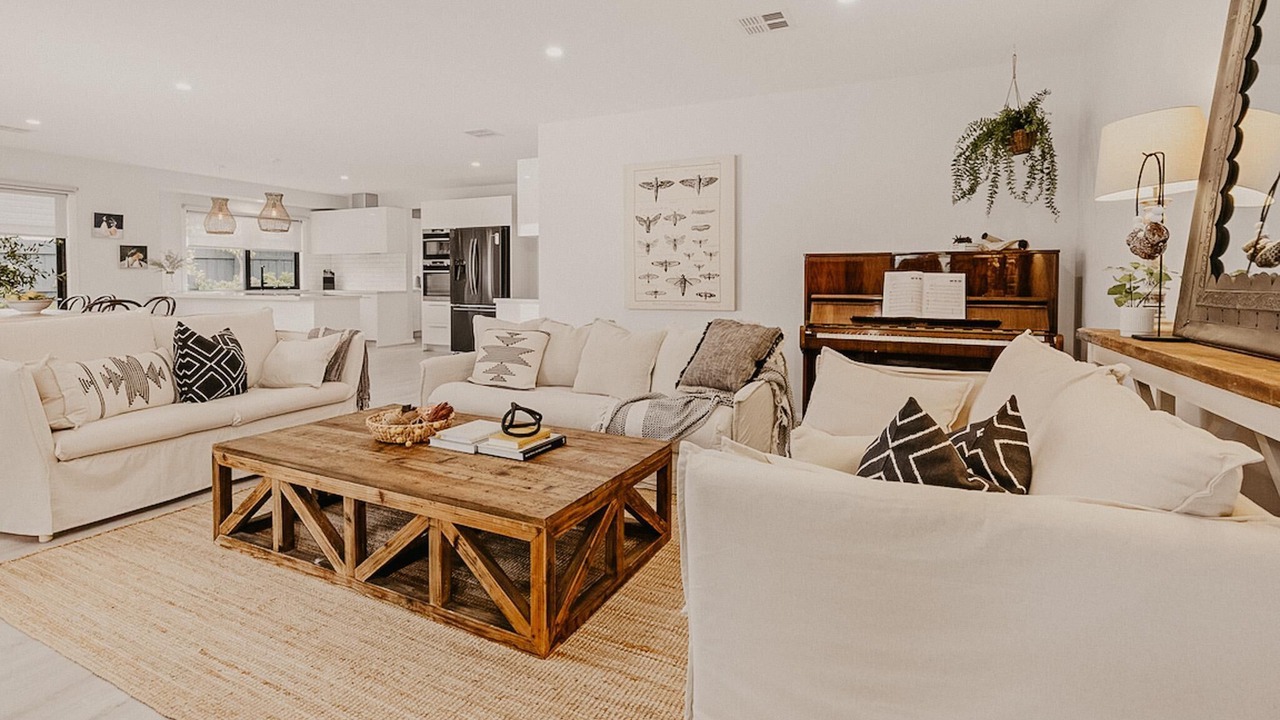 Photo of Livingroom in Safety Beach