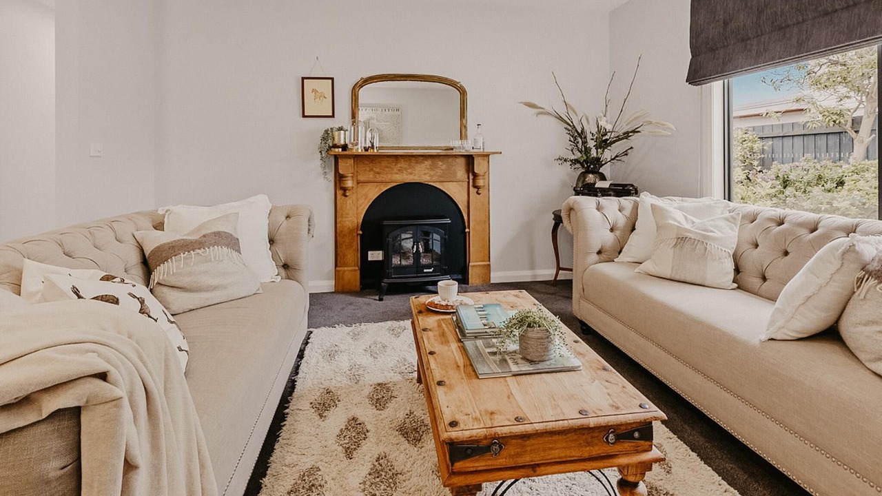 Photo of Livingroom in Safety Beach