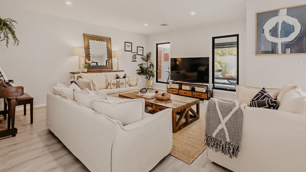 Photo of Livingroom in Safety Beach