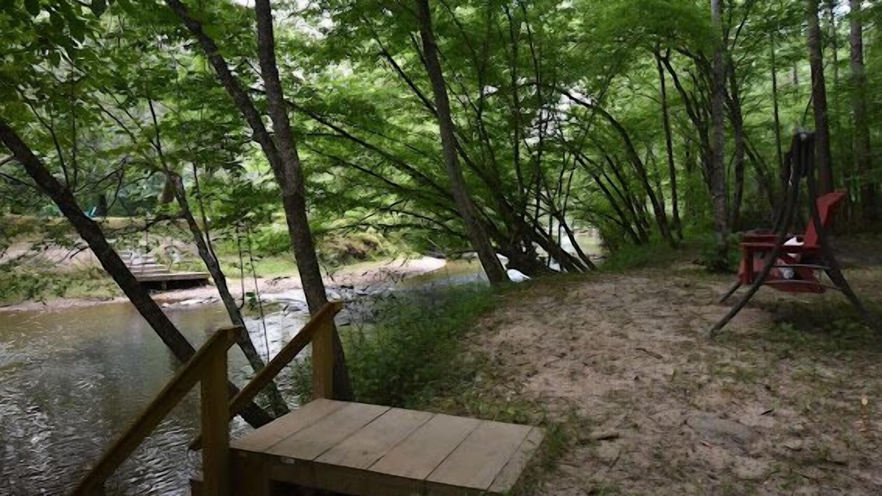 Photo of Outdoor in Morganton