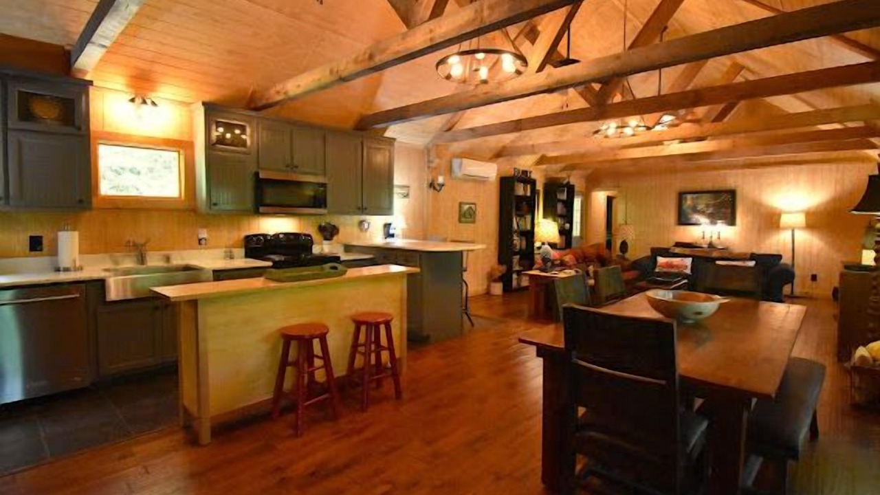 Photo of Others in Morganton