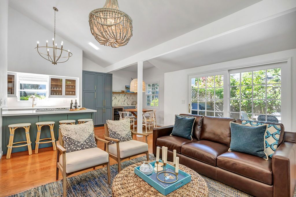 Photo of Livingroom in Yountville