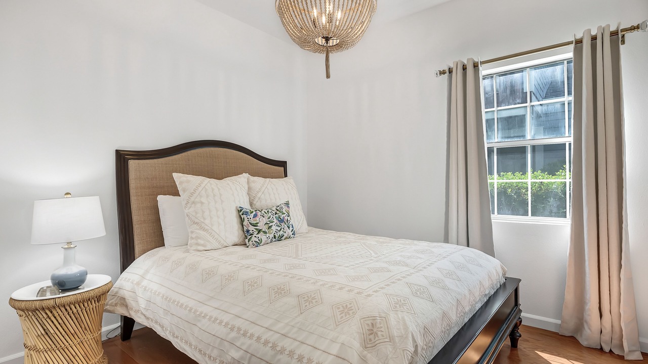 Photo of Bedroom in Yountville