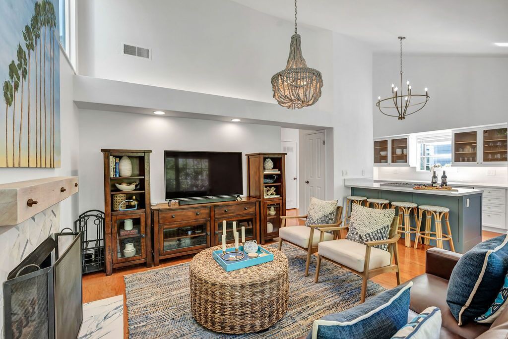 Photo of Livingroom in Yountville