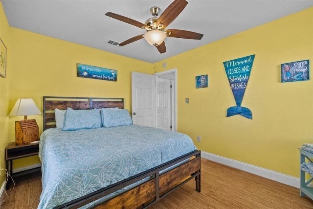 Photo of Bedroom in Palacios