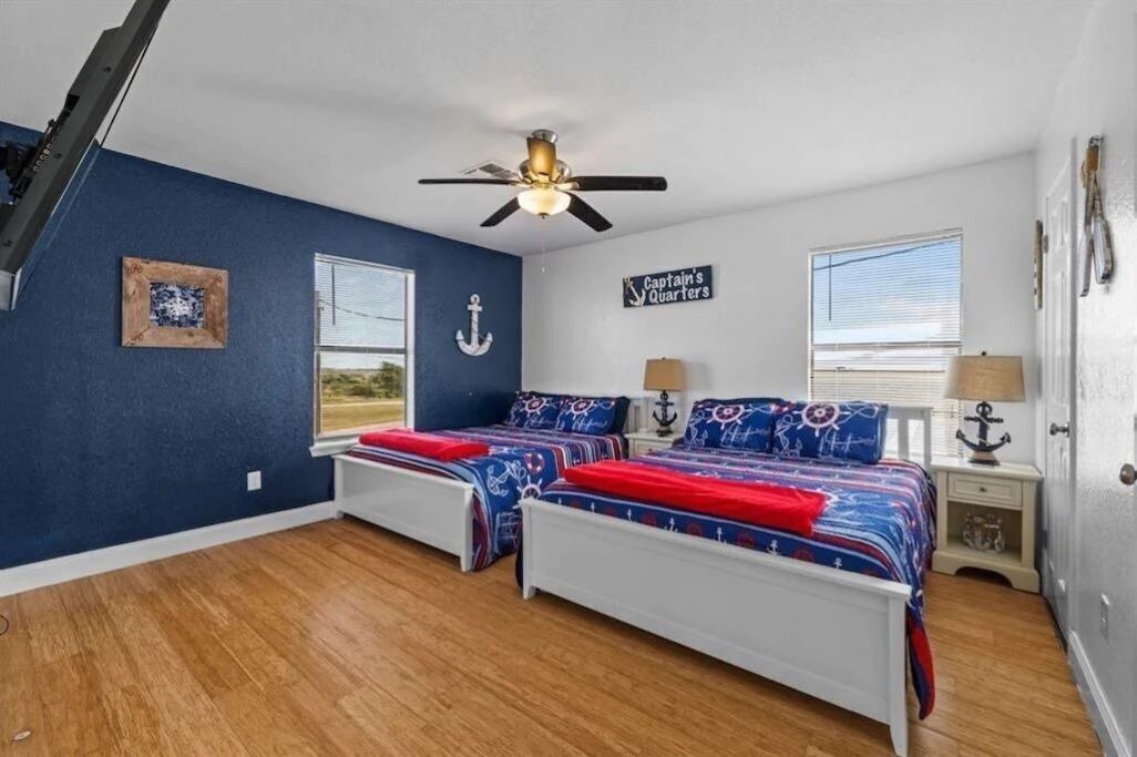Photo of Bedroom in Palacios