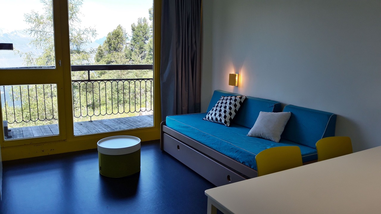 Photo of Livingroom in Arc-2000