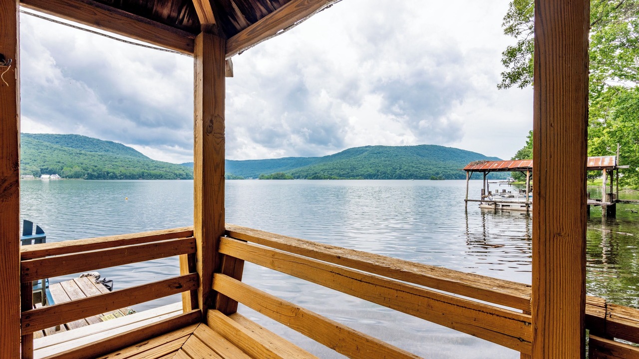 Photo of Outdoor in Whiteside