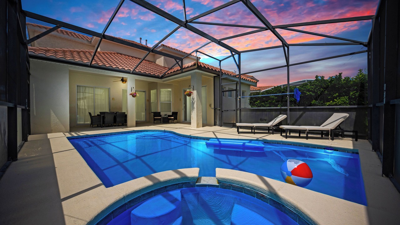 Photo of Outdoor in Lake Davenport Estates