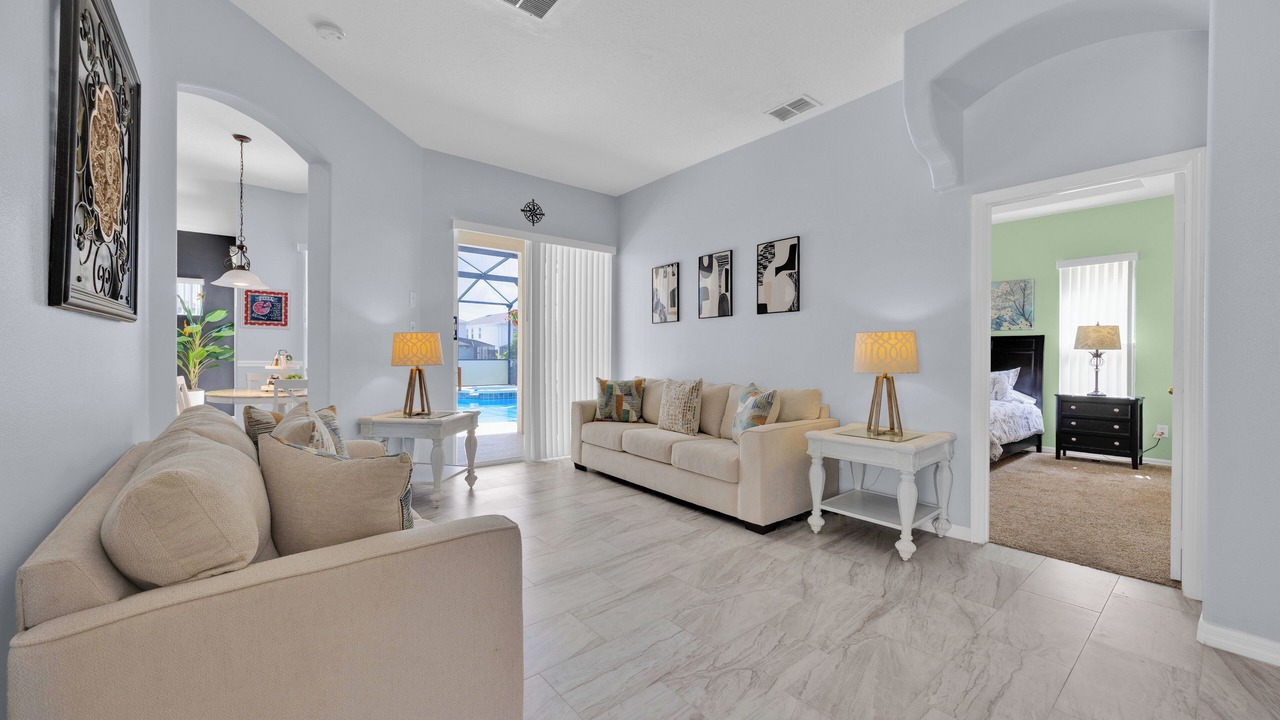 Photo of Livingroom in Lake Davenport Estates