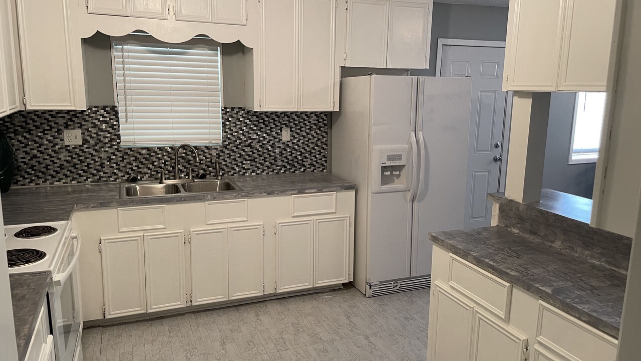 Photo of Kitchen in Pledger