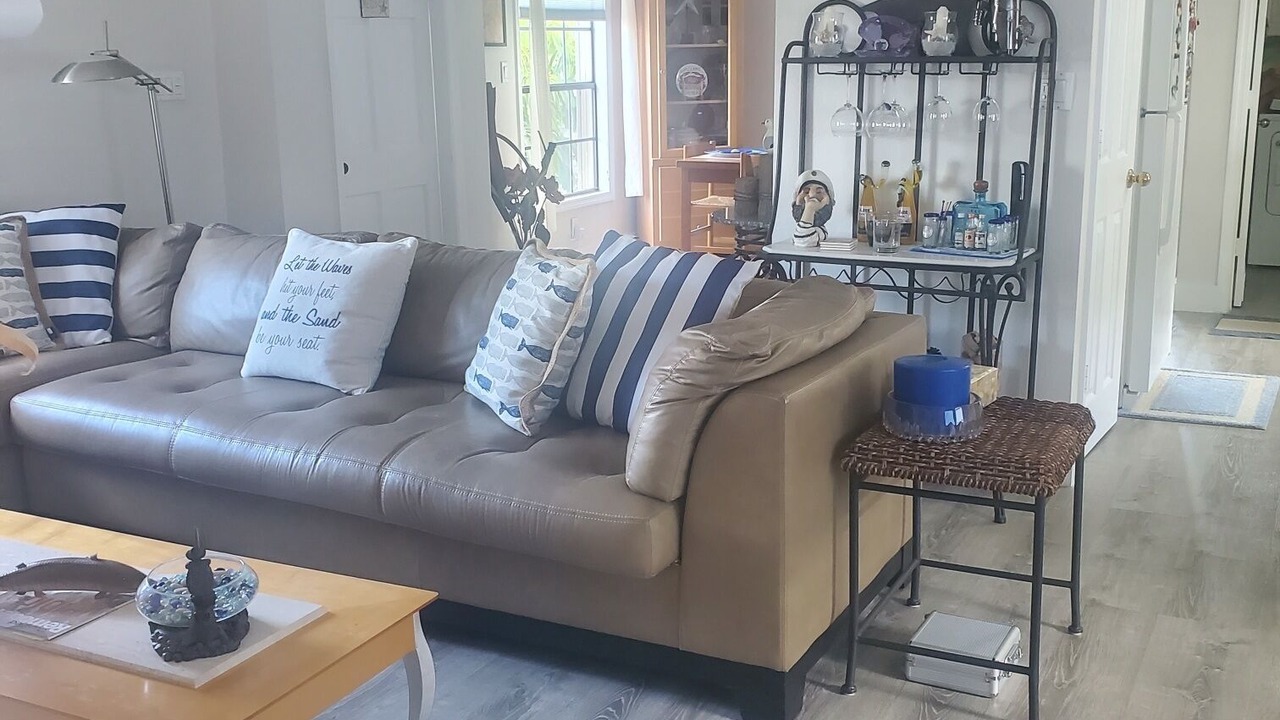 Photo of Livingroom in Anglers Park