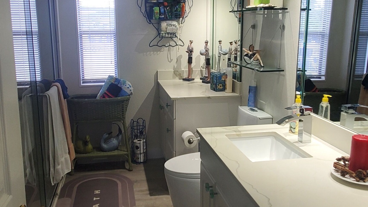 Photo of Bathroom in Anglers Park