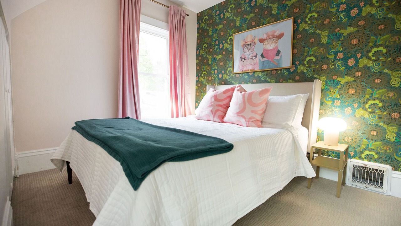 Photo of Bedroom in Powderhorn