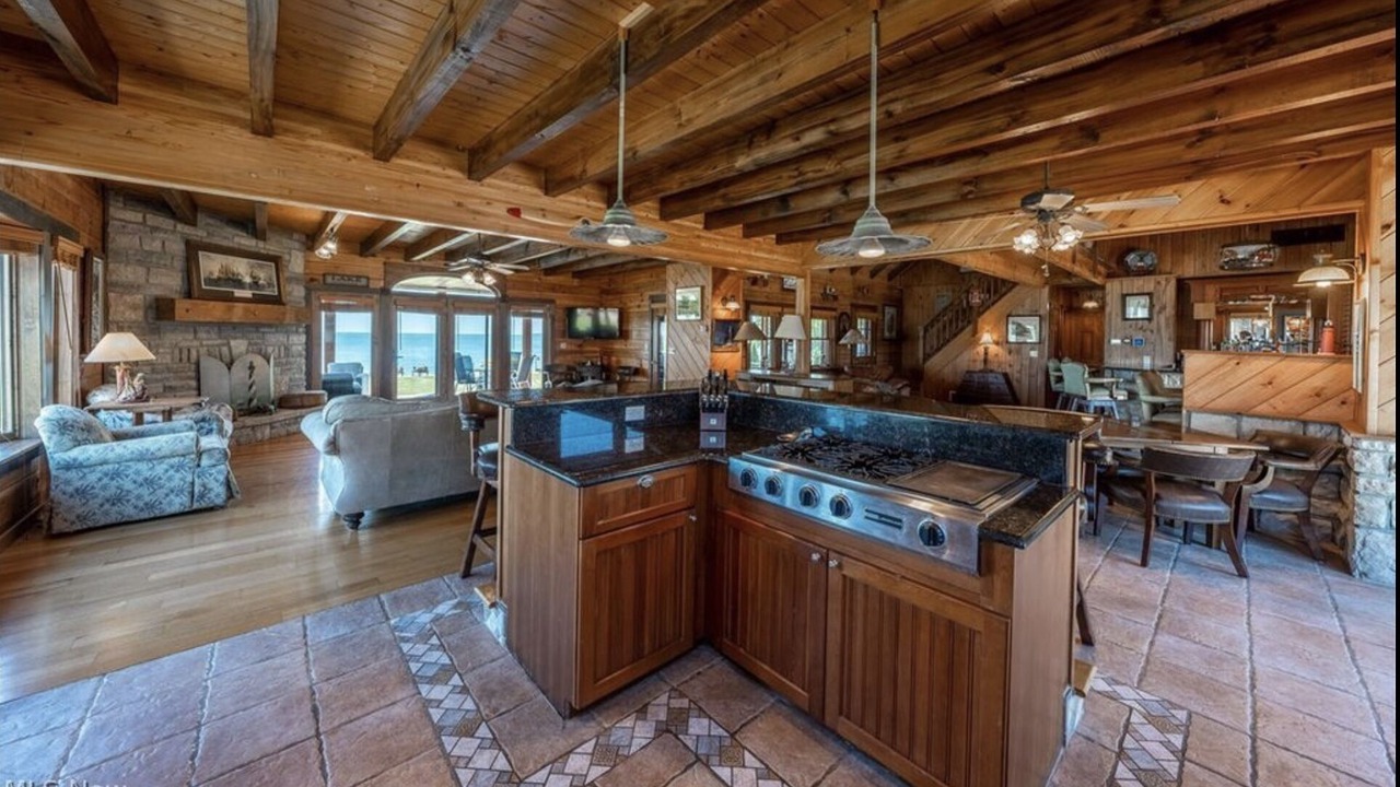 Photo of Others in Put-in-Bay