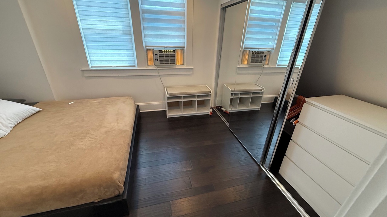 Photo of Bedroom in Fairlawn