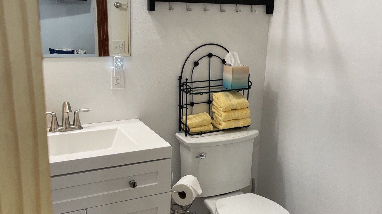 Photo of Bathroom in La Grande