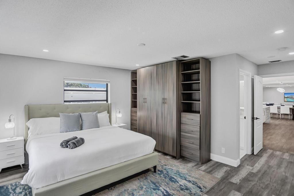 Photo of Bedroom in Survey Creek