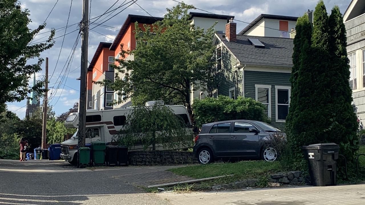 Photo of Others in University District