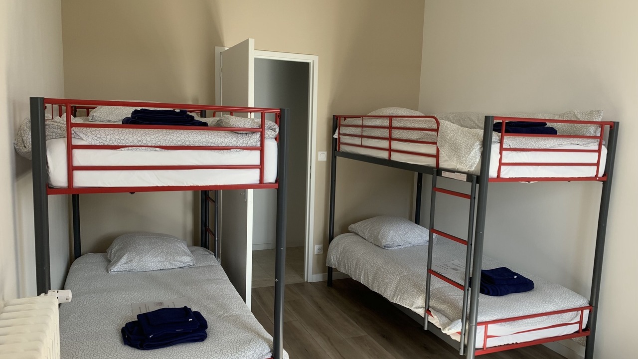 Photo of Bedroom in Becon-les-Granits