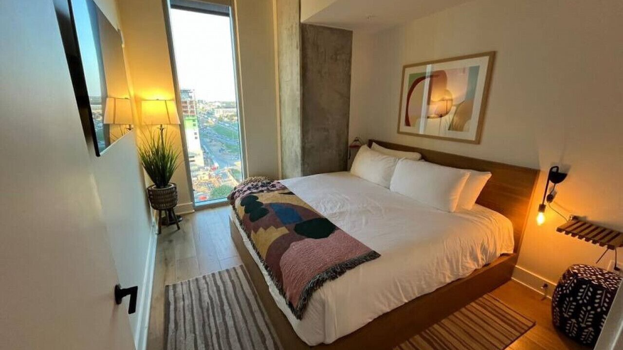 Photo of Bedroom in Rainey Street Historic District