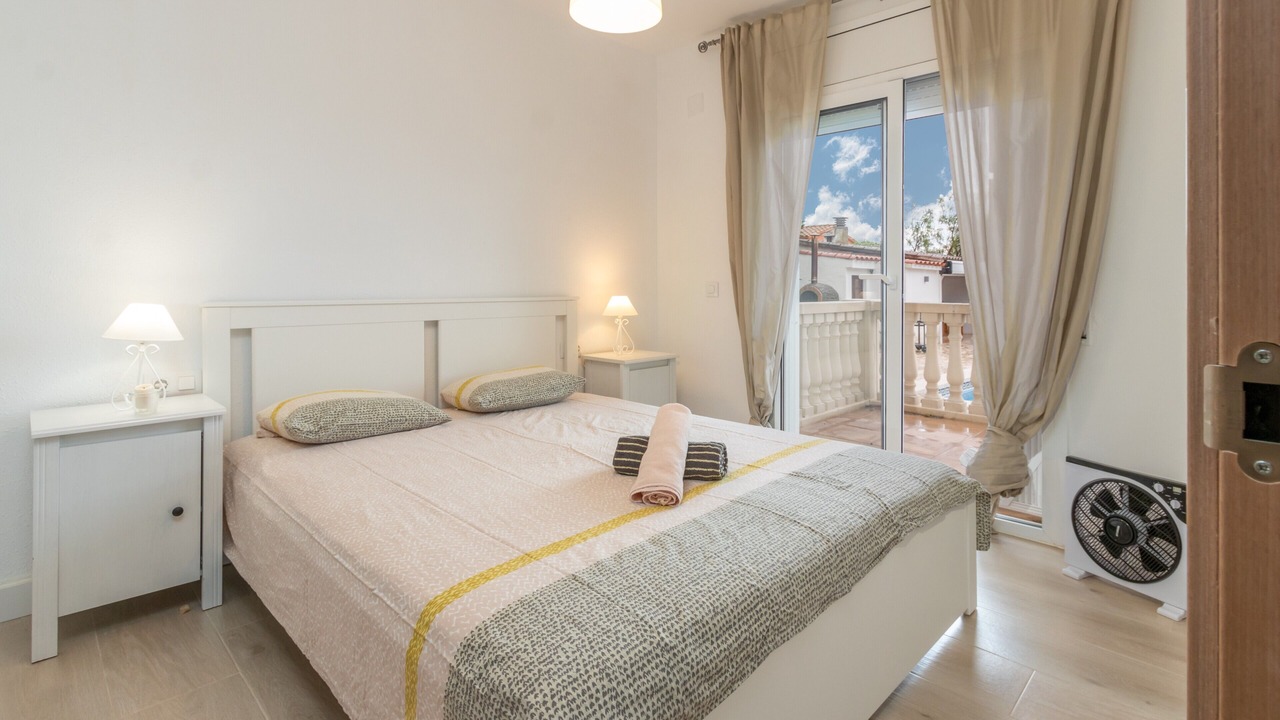 Photo of Bedroom in Calonge