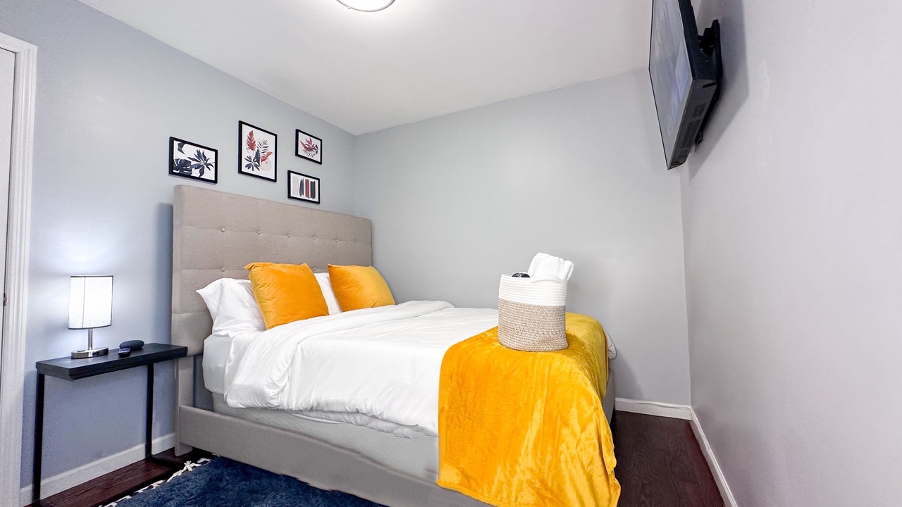 Photo of Others in Elizabeth