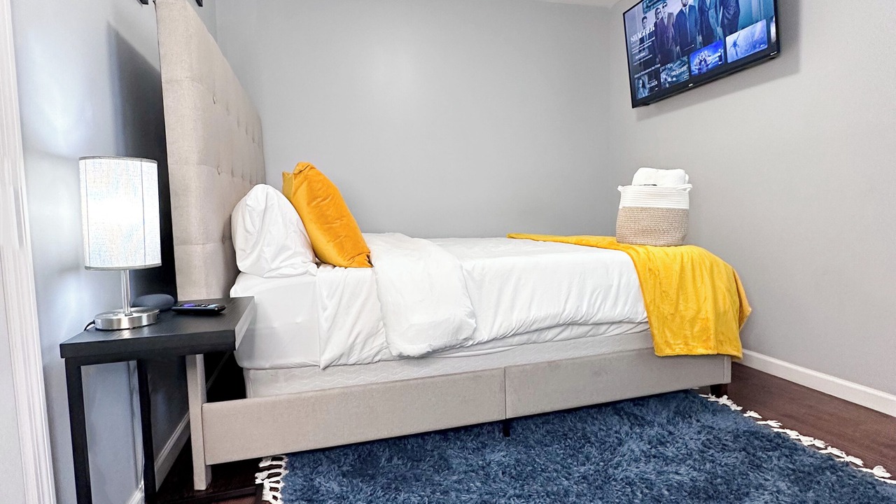 Photo of Others in Elizabeth