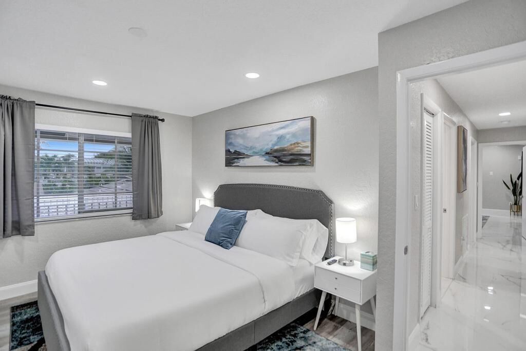 Photo of Bedroom in Deerfield Beach