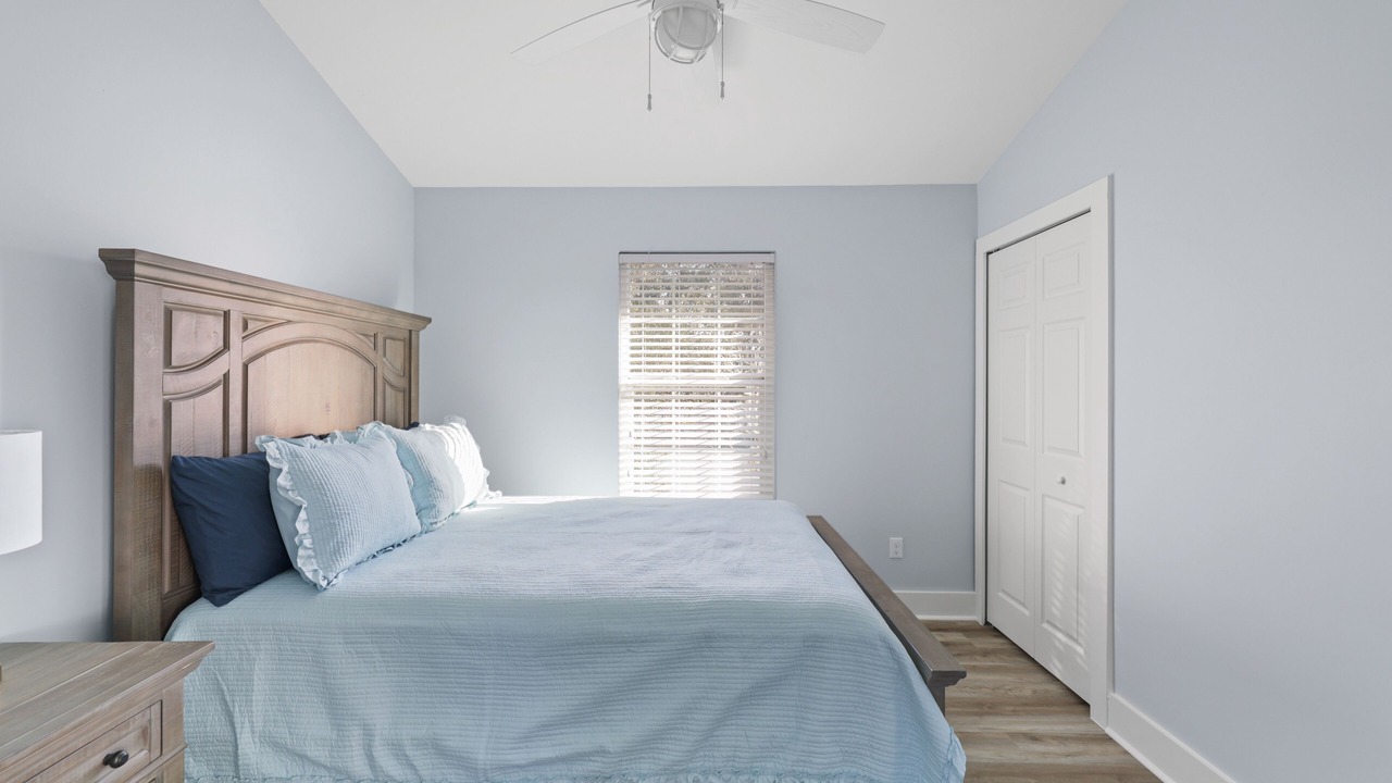 Photo of Bedroom in Butler Beach