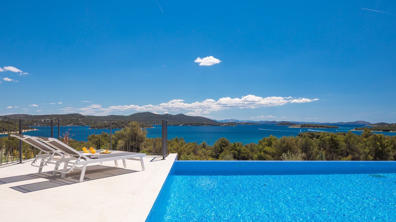 Photo of Outdoor in Jezera