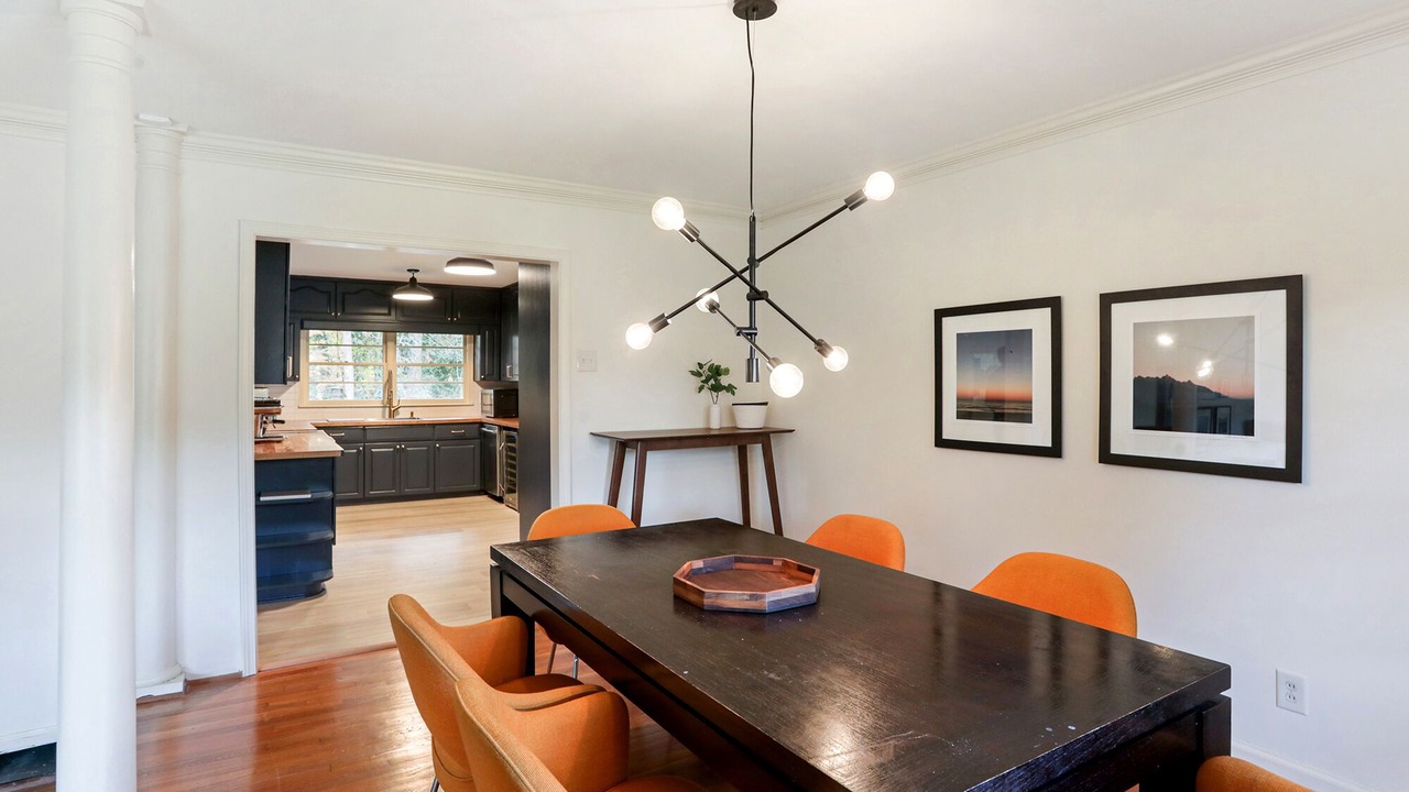 Photo of Bedroom in Morningside-Lenox Park