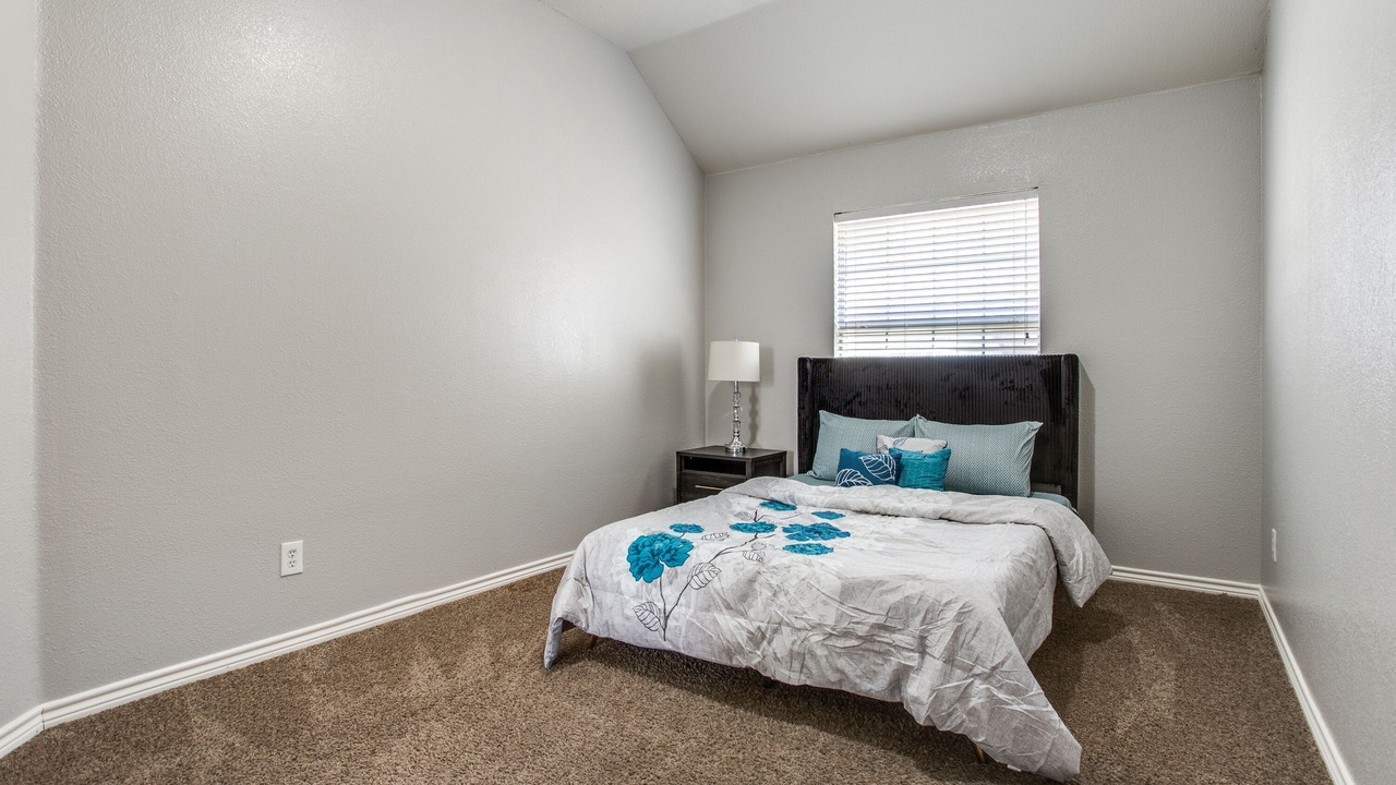 Photo of Bedroom in DeSoto
