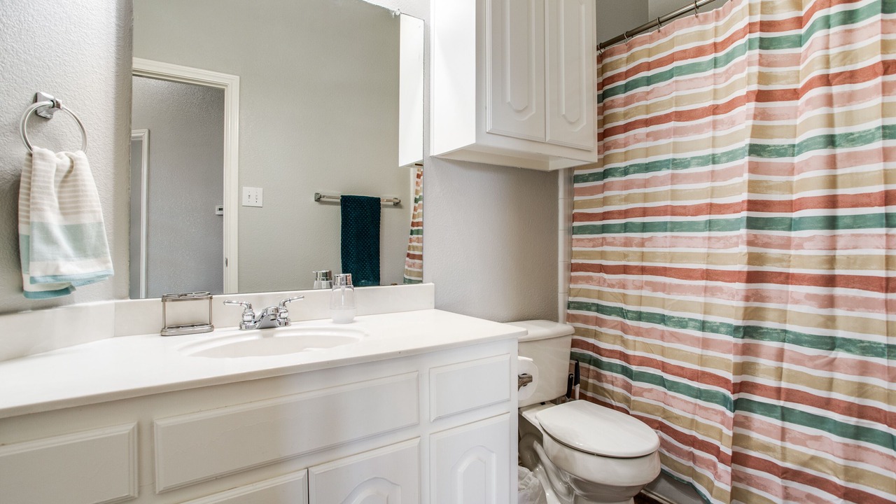 Photo of Bathroom in DeSoto
