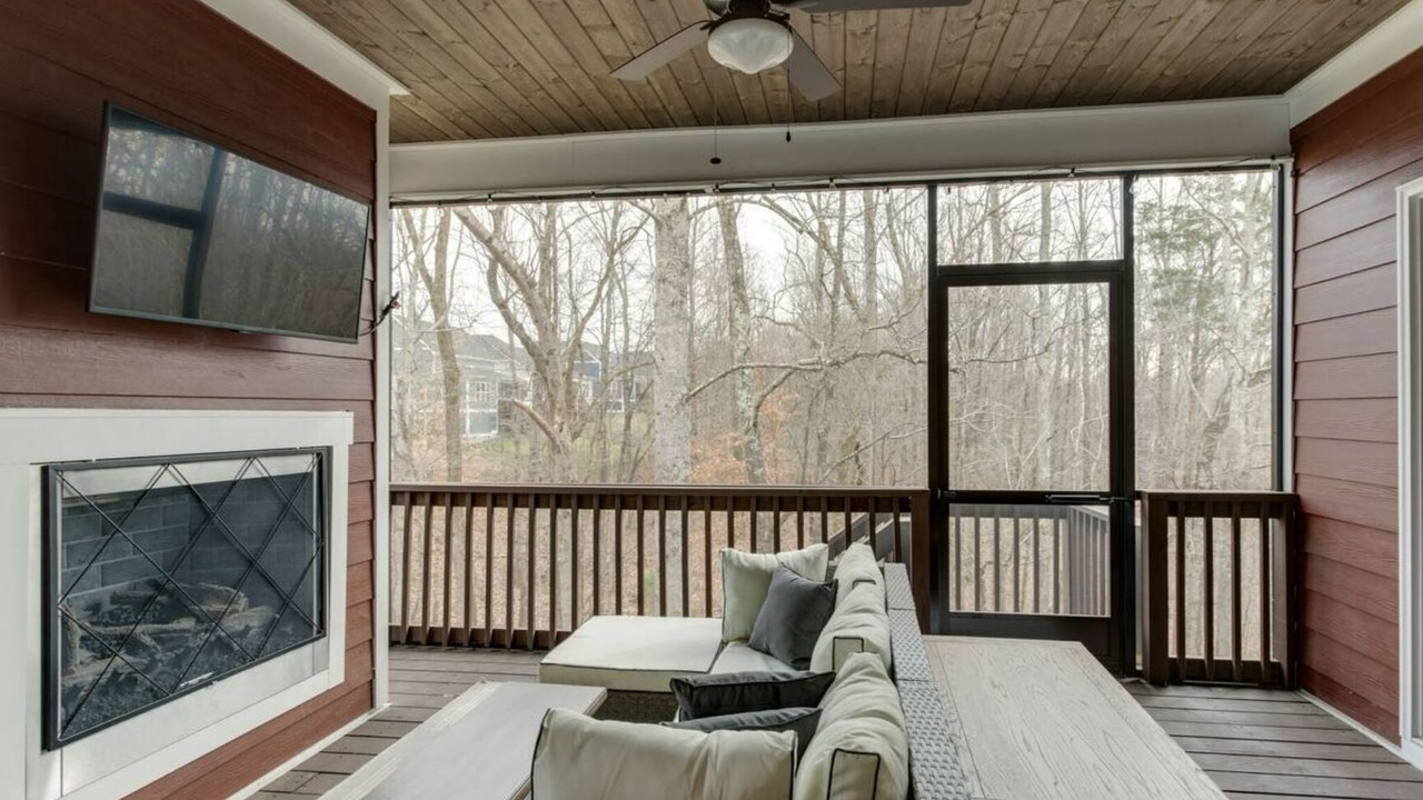 Photo of Livingroom in Tullahoma
