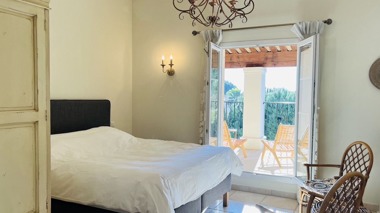 Photo of Bedroom in Aigues-Mortes