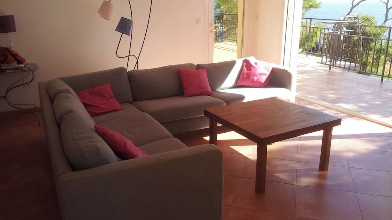 Photo of Livingroom in Ensues-la-Redonne