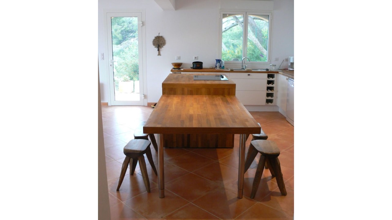 Photo of Kitchen in Ensues-la-Redonne