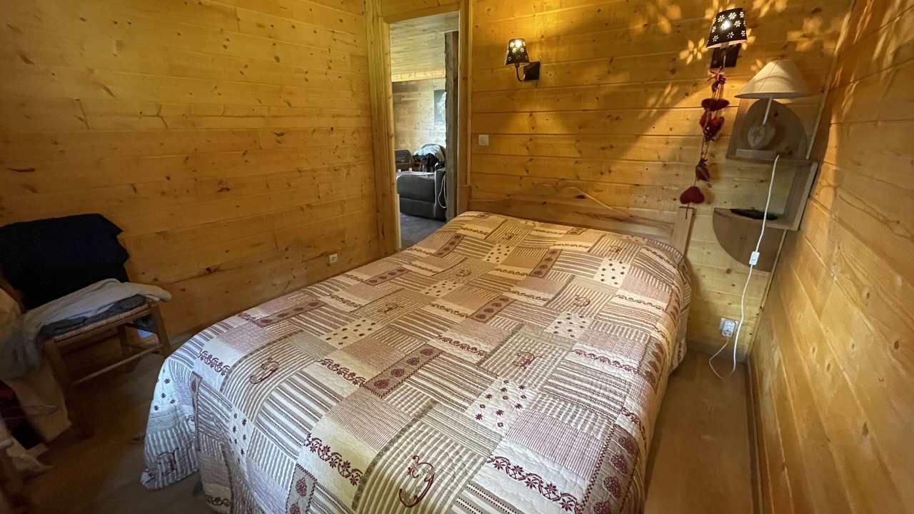 Photo of Bedroom in Pyrenees 2000