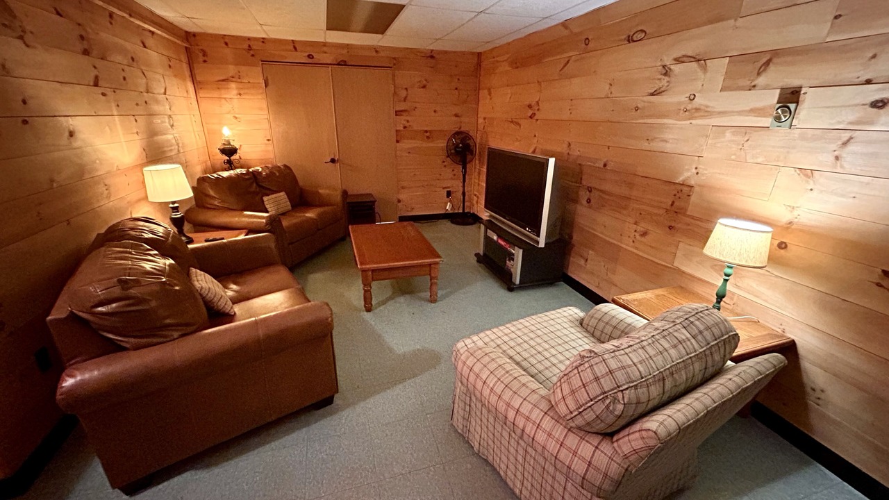 Photo of Livingroom in Long Lake