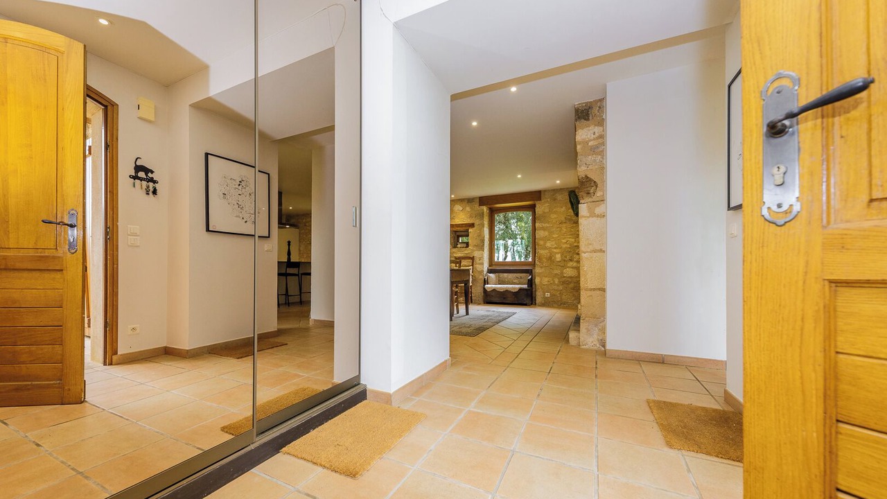 Photo of Others in Cales