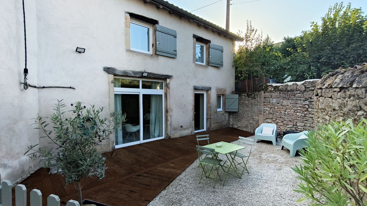 Photo of Outdoor in Flace