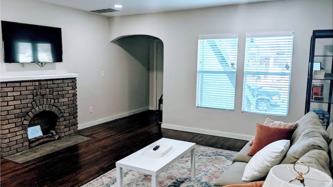 Photo of Livingroom in Tulsa