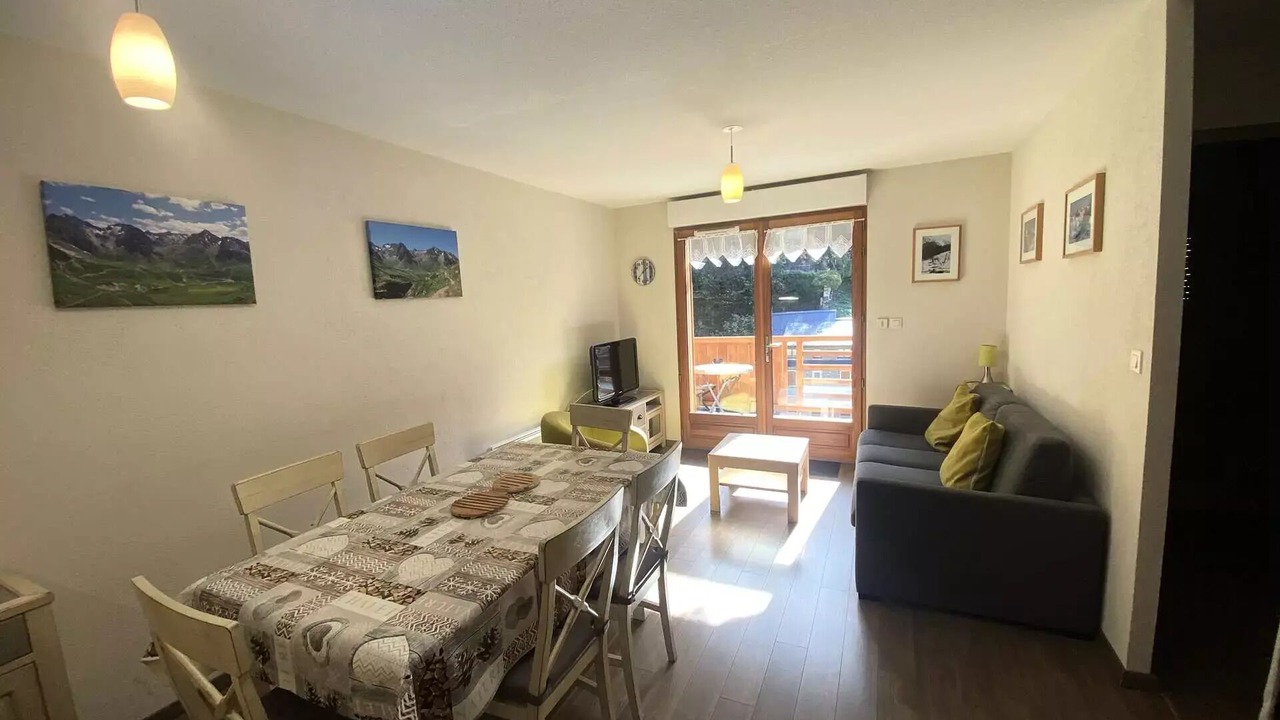 Photo of Livingroom in Sers