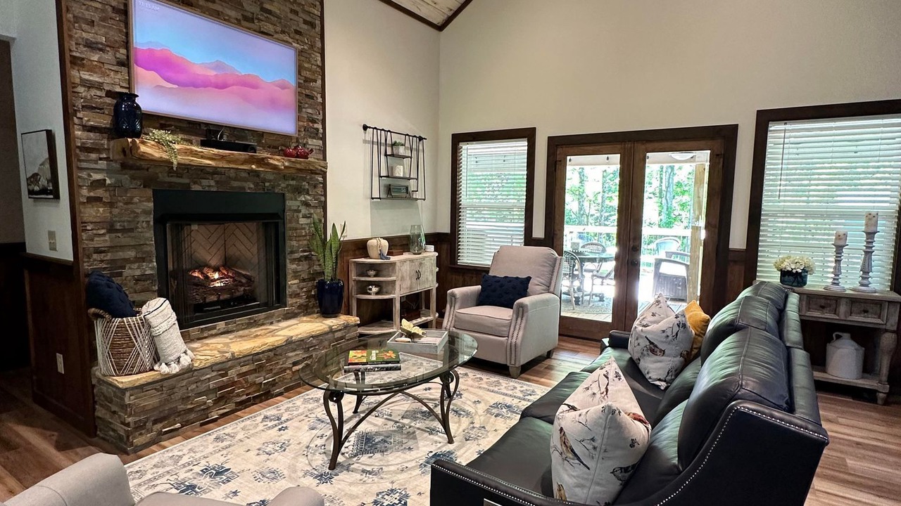 Photo of Others in Ellijay