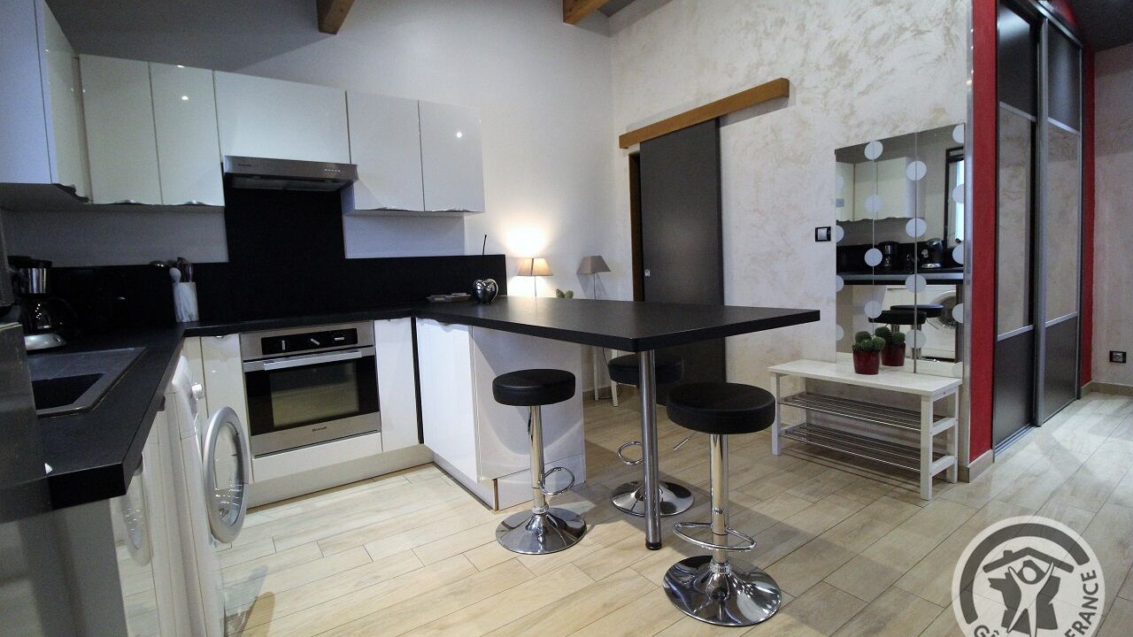 Photo of Kitchen in Communay